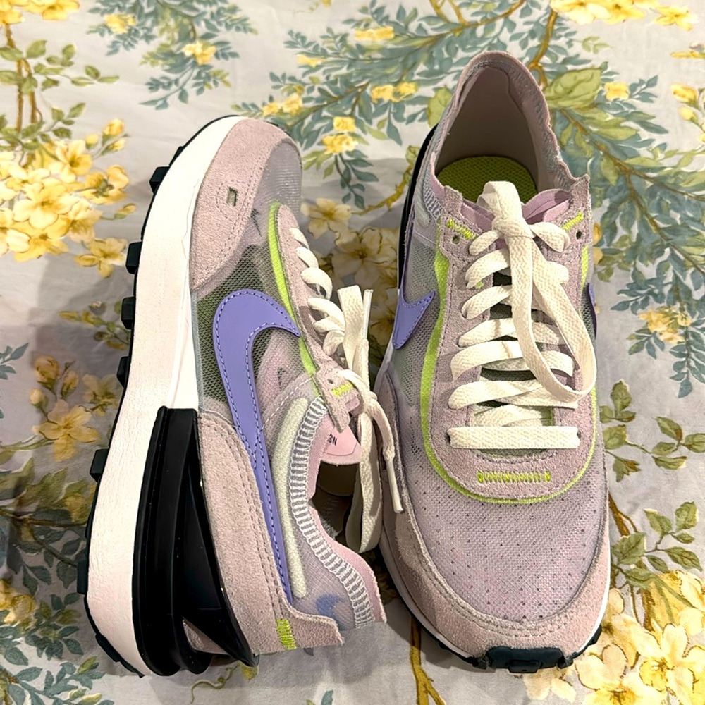 Women’s Nike Waffle One